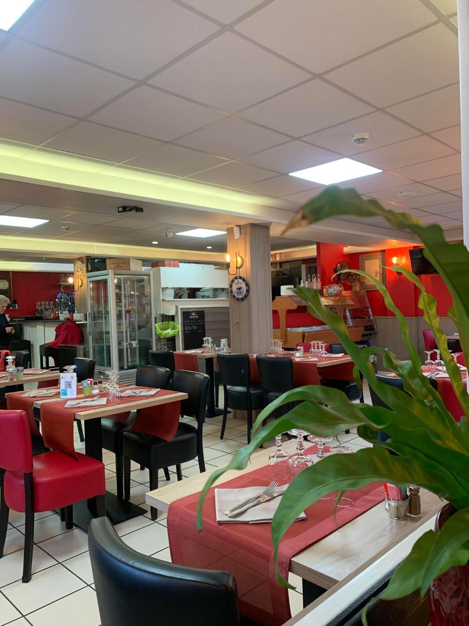Hotel Au Petit Bonheur La Tranche-sur-Mer Zewnętrze zdjęcie