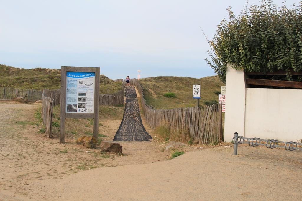 Hotel Au Petit Bonheur La Tranche-sur-Mer Zewnętrze zdjęcie